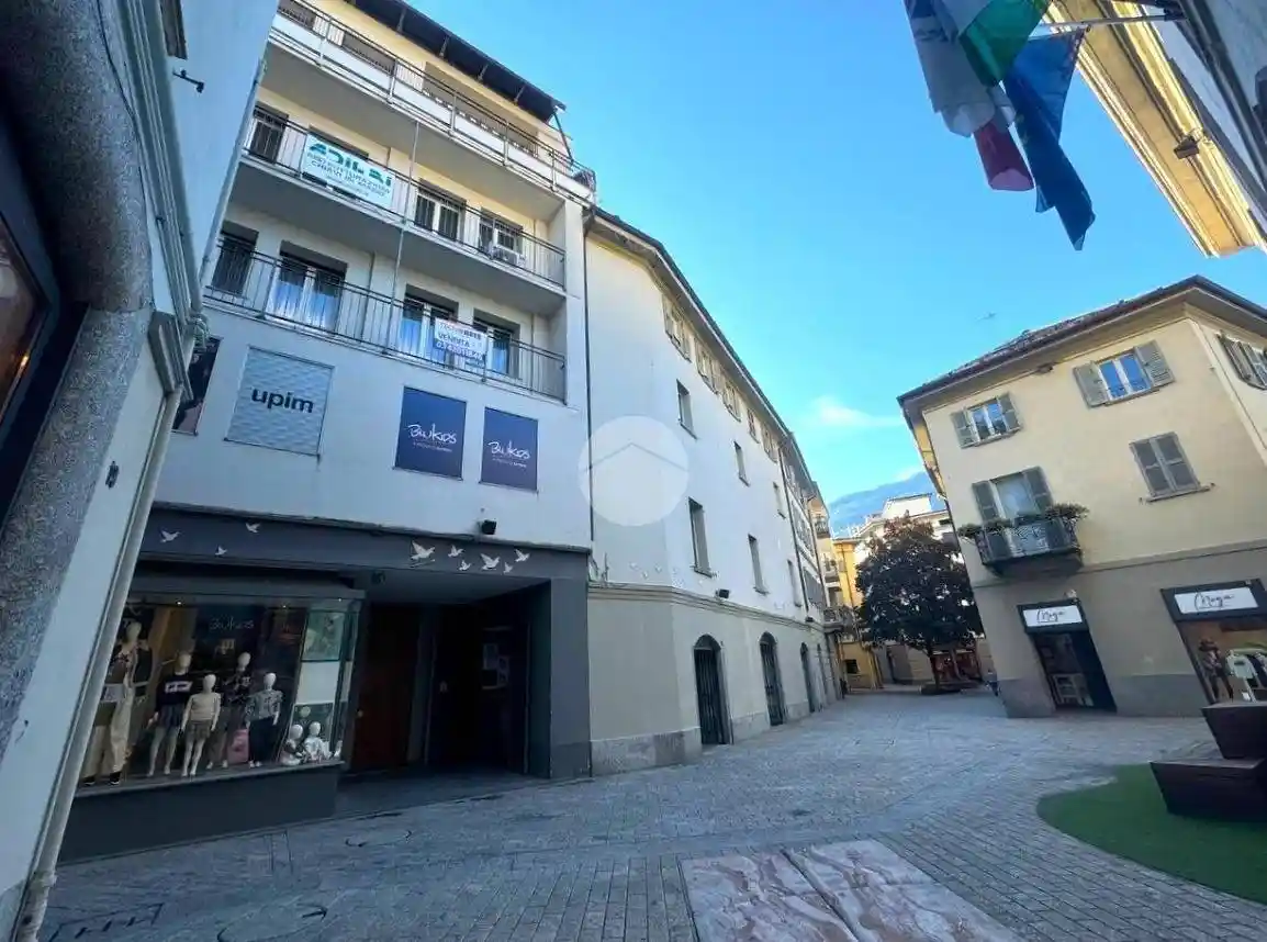 Appartamento in vendita a Sondrio
