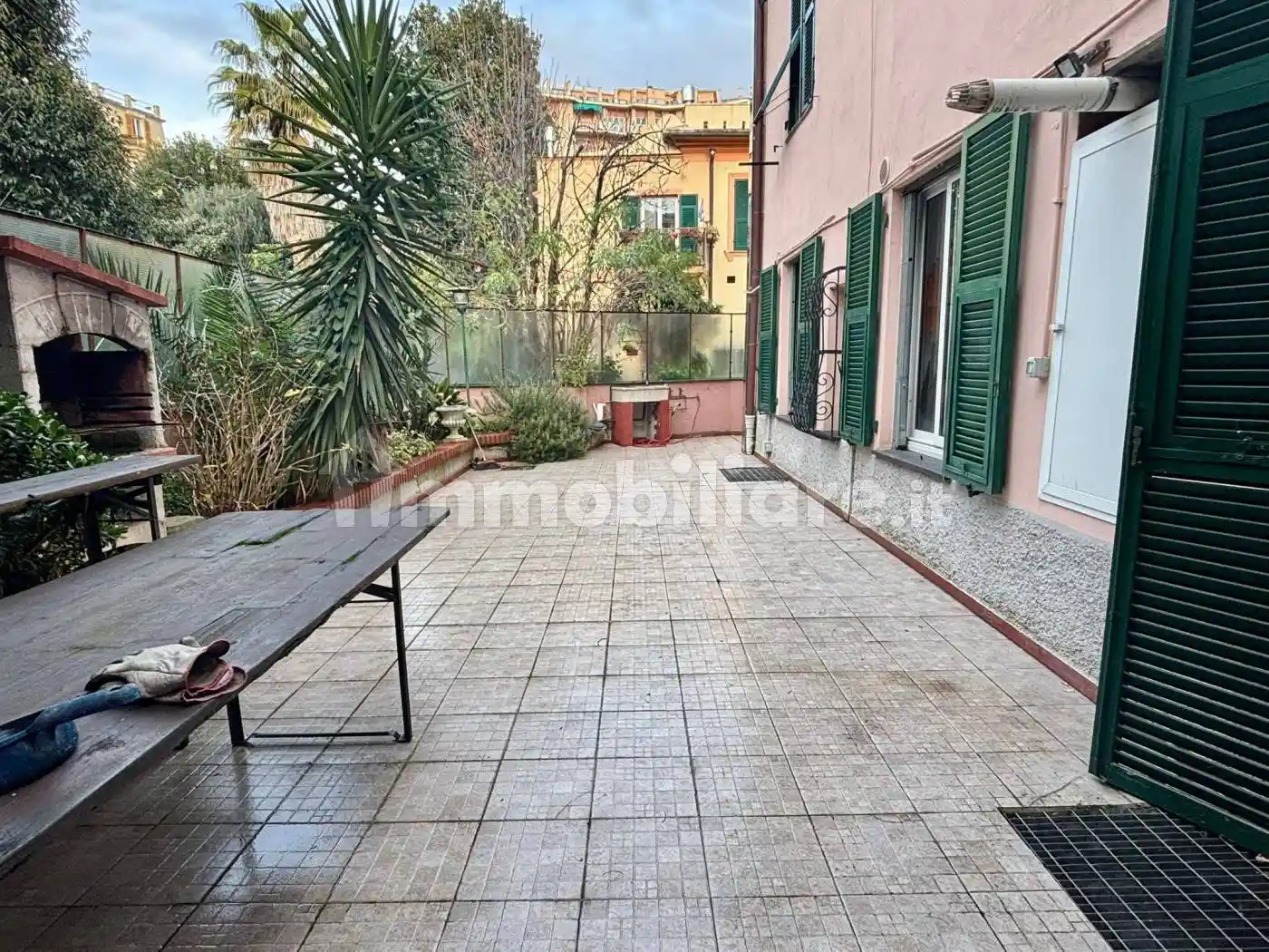 Appartamento in vendita a Genova