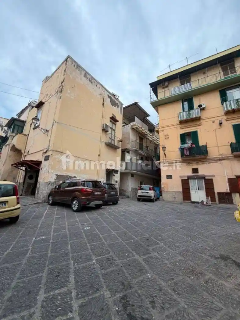 Appartamento in vendita a Torre del Greco