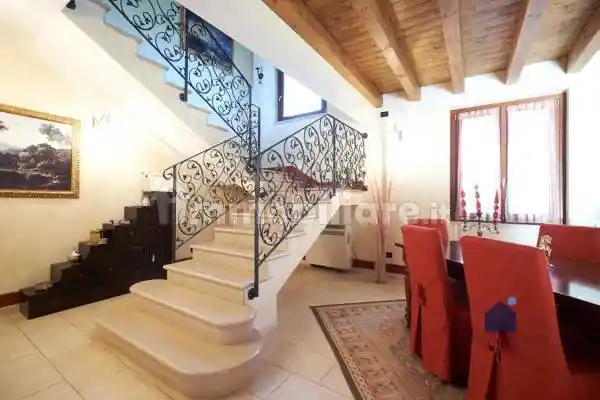 Villa in vendita a Castenedolo