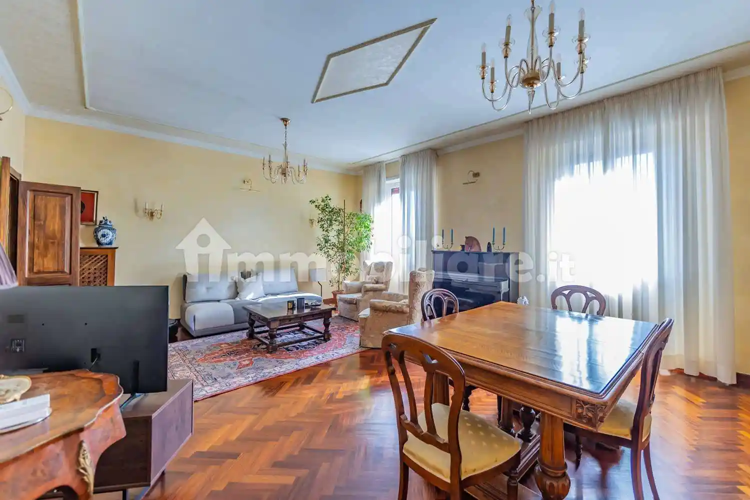 Appartamento in vendita a Roma