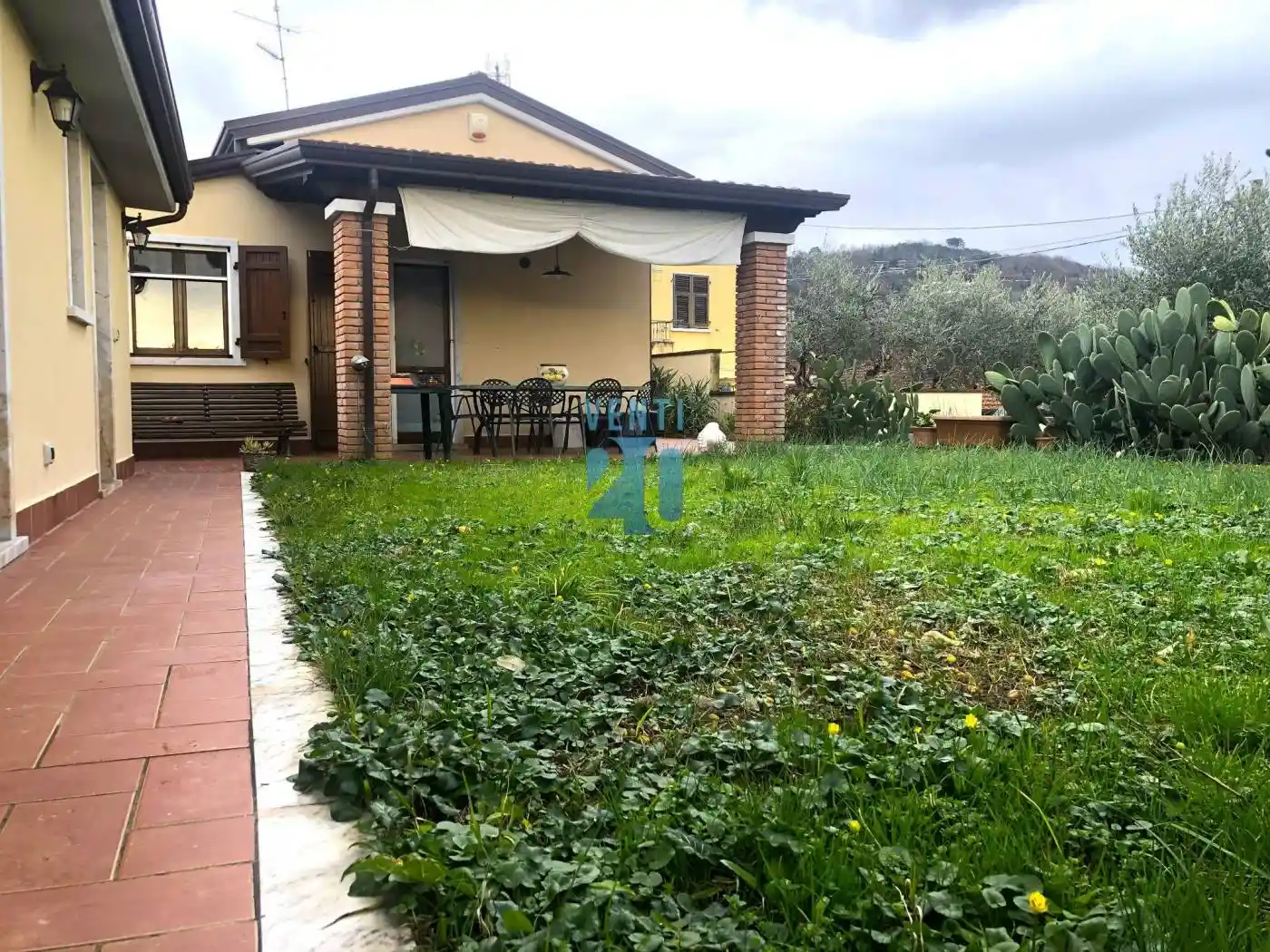 Villa in vendita a Castelnuovo Magra