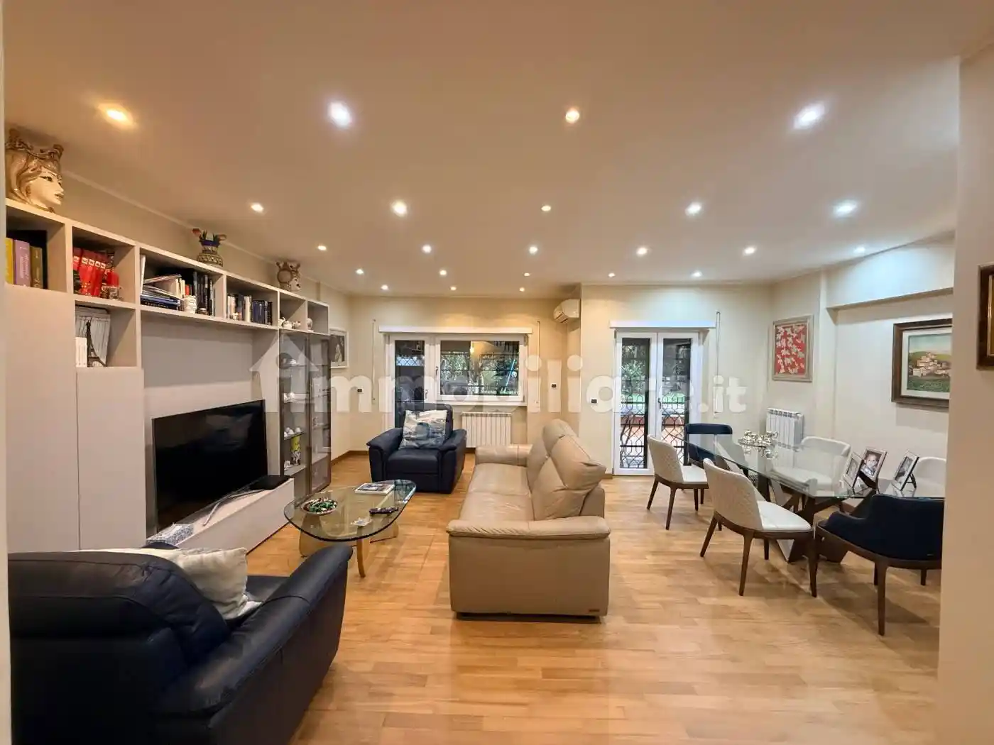 Appartamento in vendita a Roma