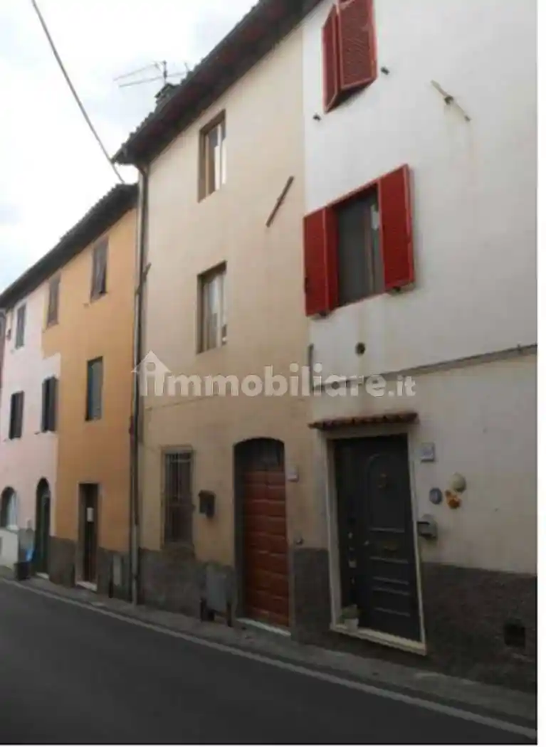 Appartamento in vendita a Gallicano