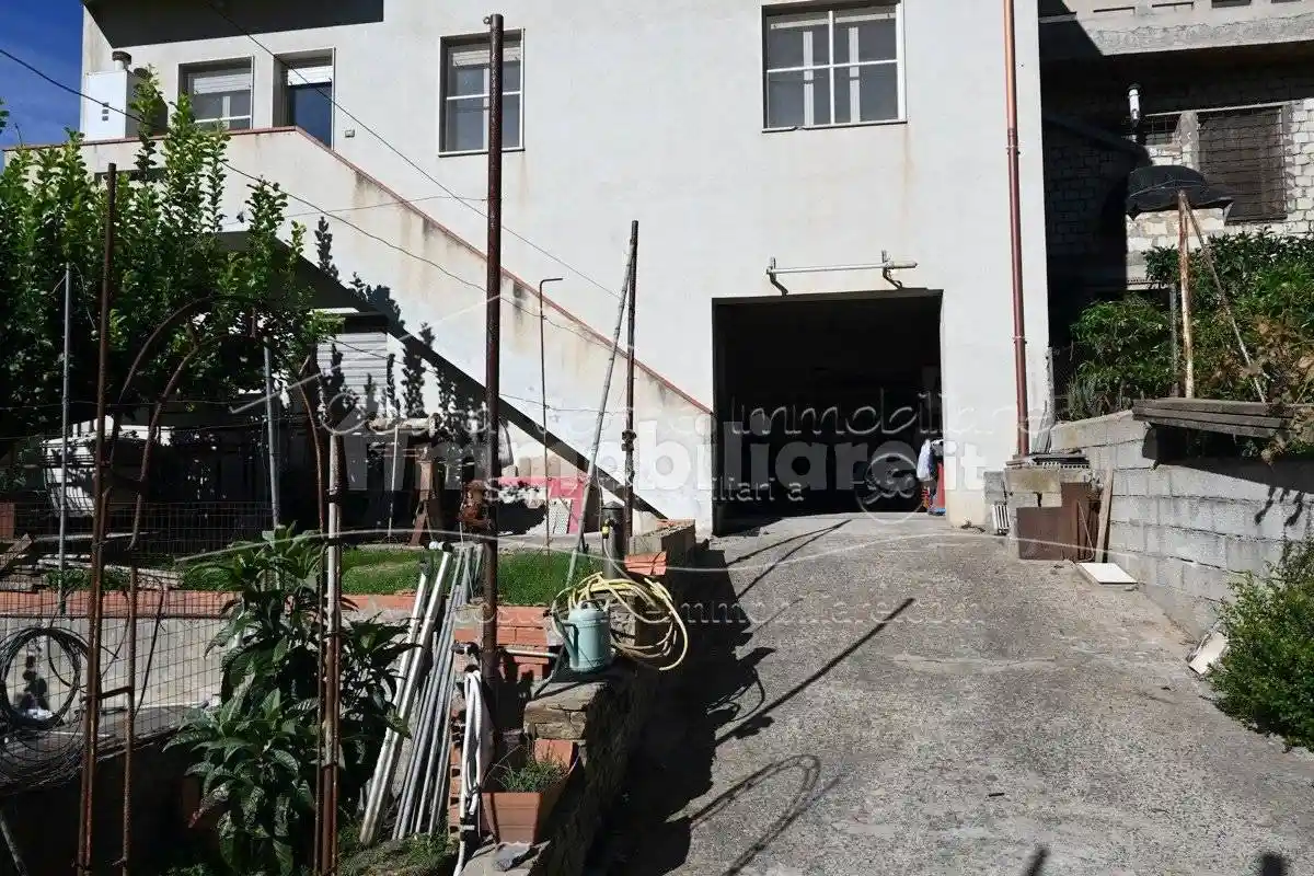 Appartamento in vendita a Arbus