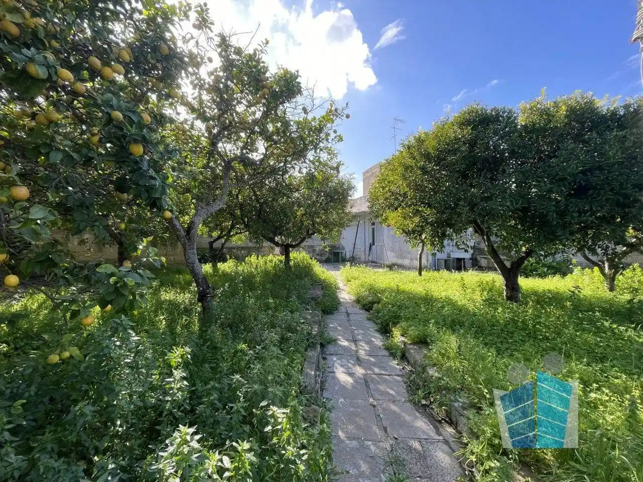 Casa indipendente in vendita a Vernole