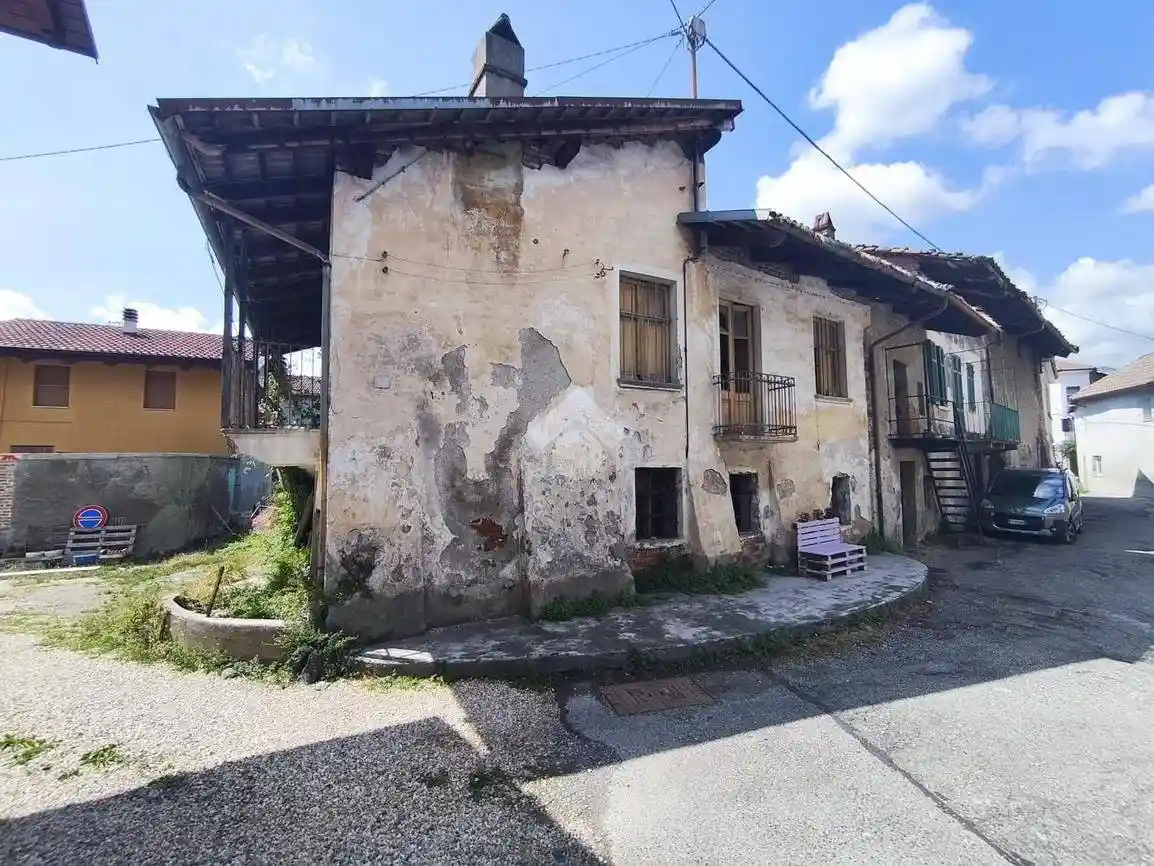Casa indipendente in vendita a Avigliana