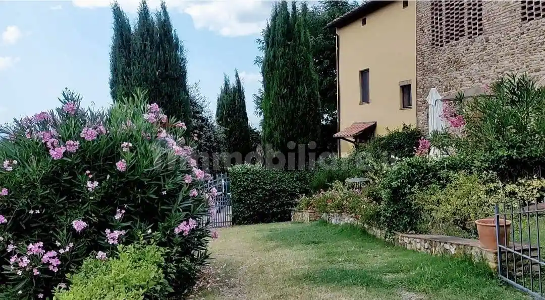 Casa indipendente in vendita a Montespertoli