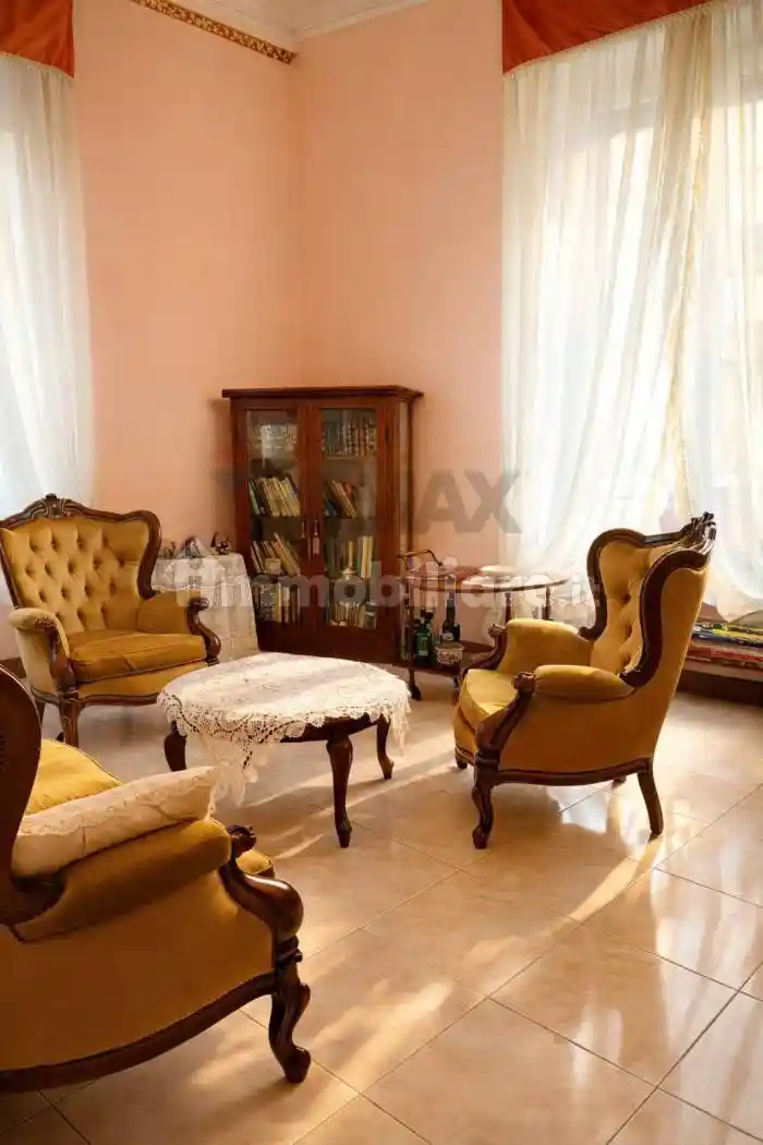 Appartamento in vendita a Novara