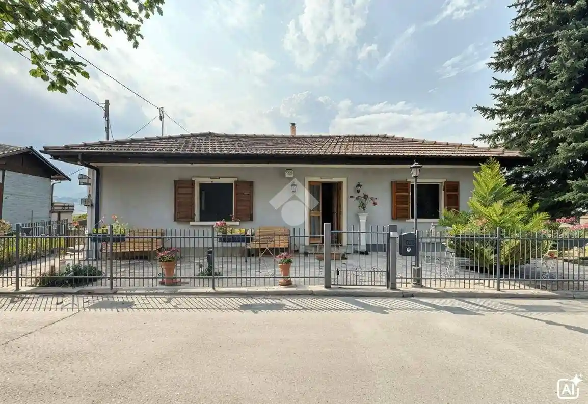 Casa indipendente in vendita a Villar Perosa
