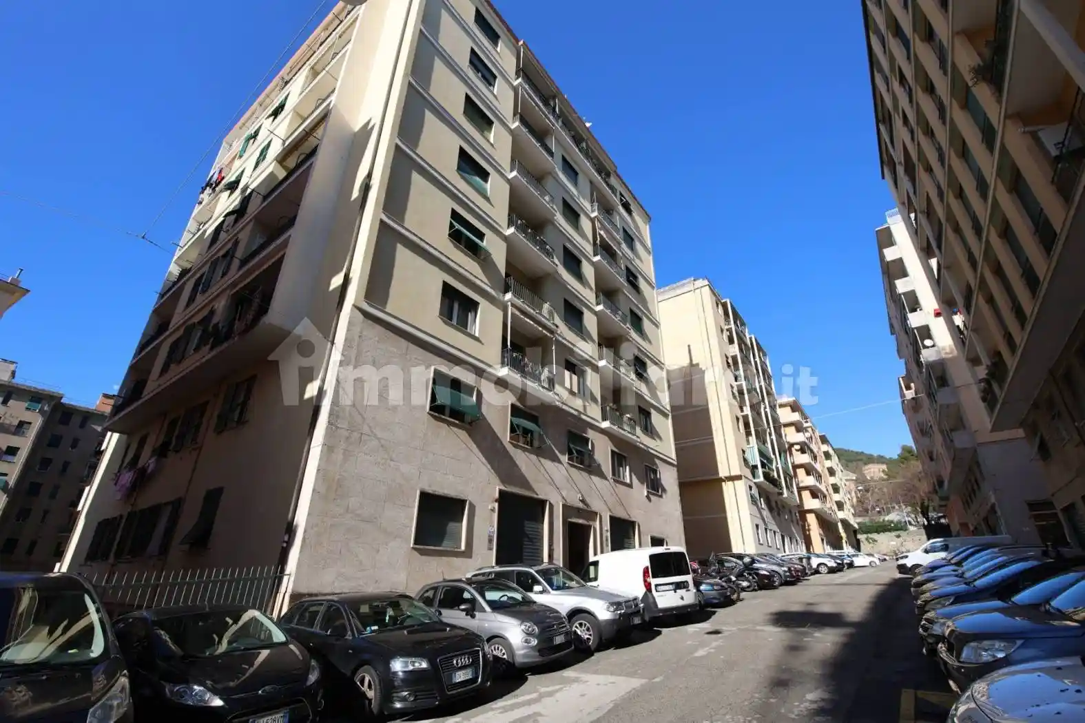 Appartamento in vendita a Genova