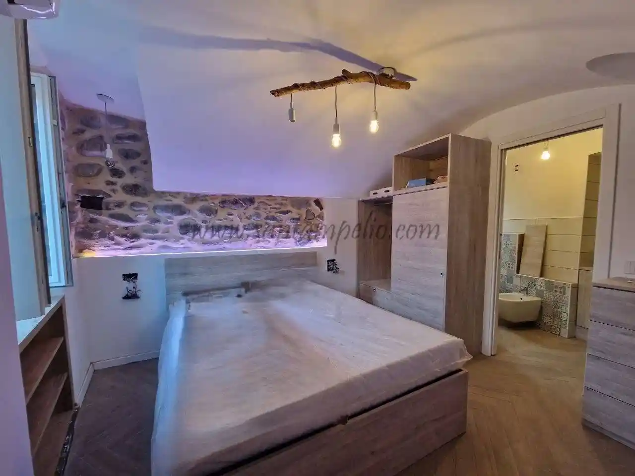 Appartamento in vendita a Dolceacqua