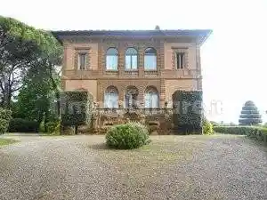 Villa in vendita a Siena