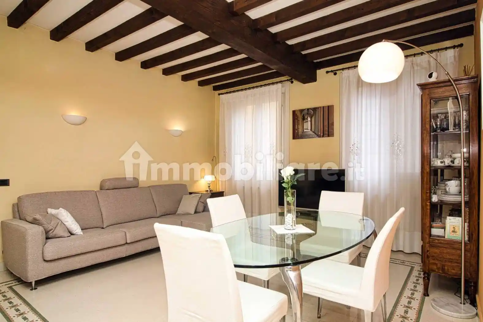 Appartamento in vendita a Modena