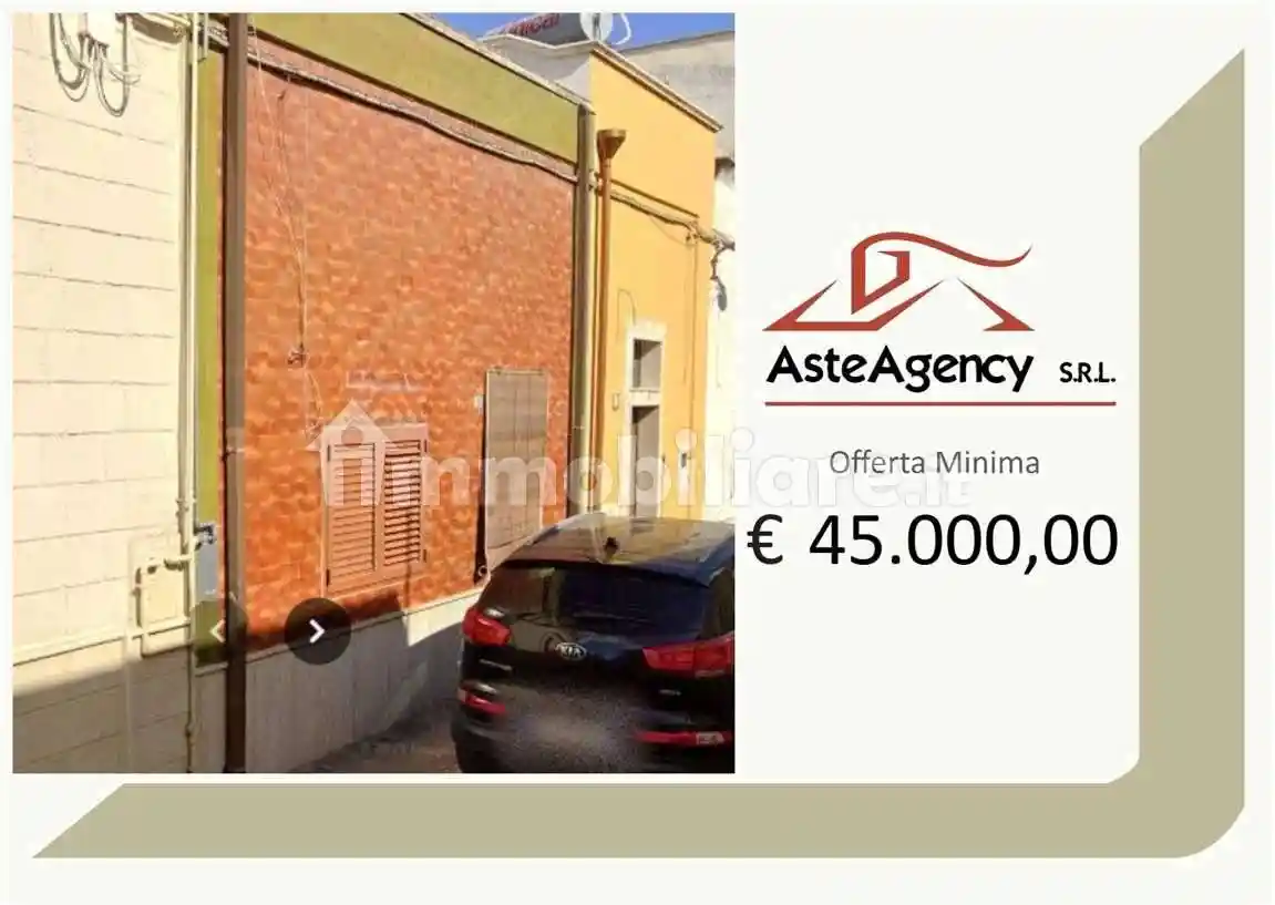 Casa indipendente in vendita a Lizzano