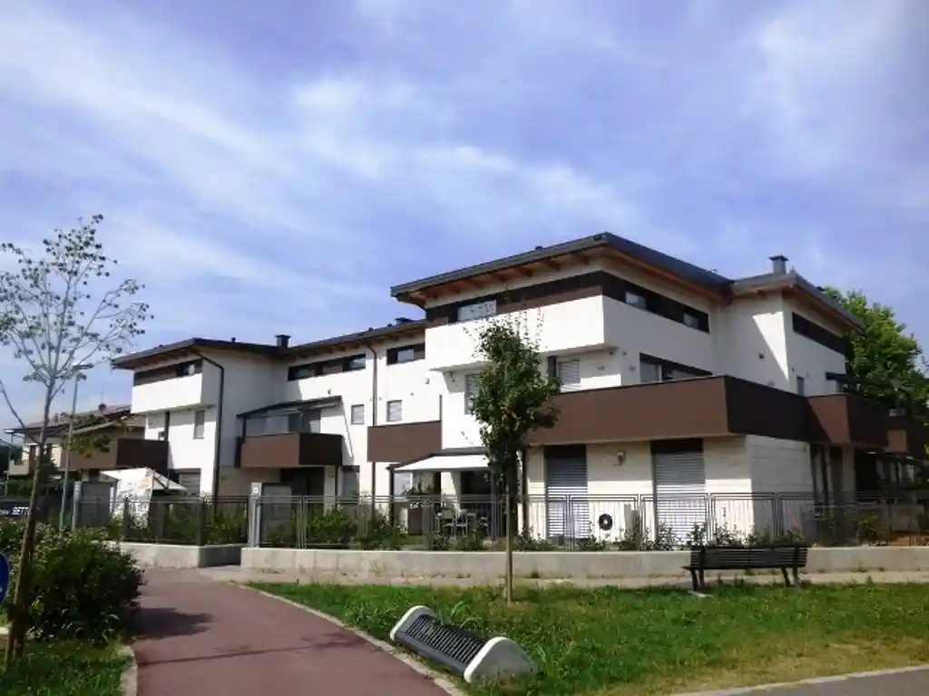 Appartamento in vendita a Treviolo