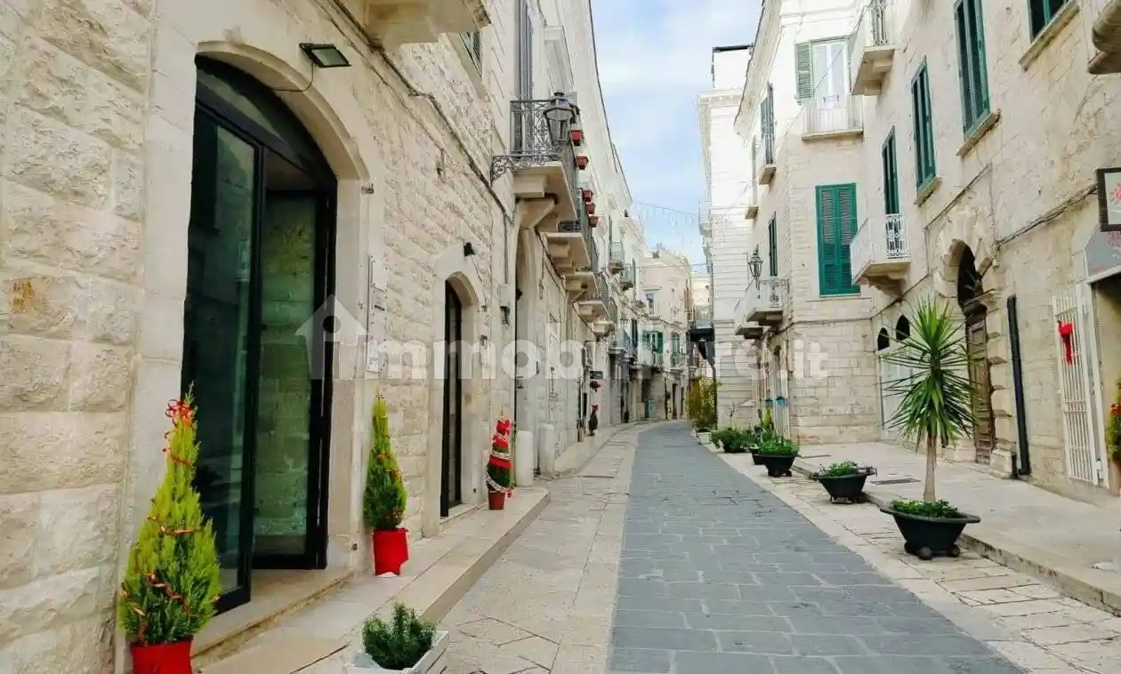 Appartamento in affitto a Trani