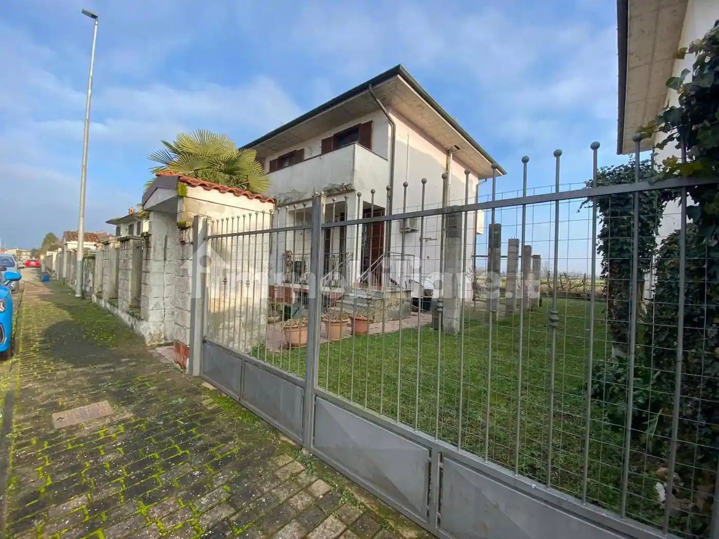 Casa indipendente in vendita a Borgo San Siro