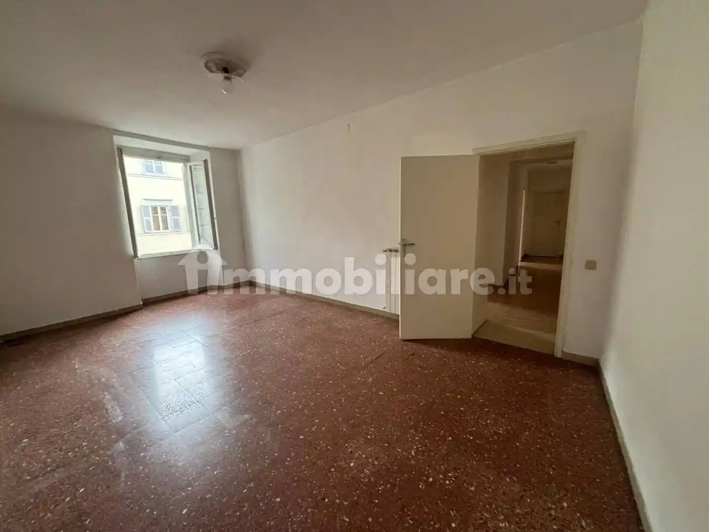 Appartamento in vendita a Massa