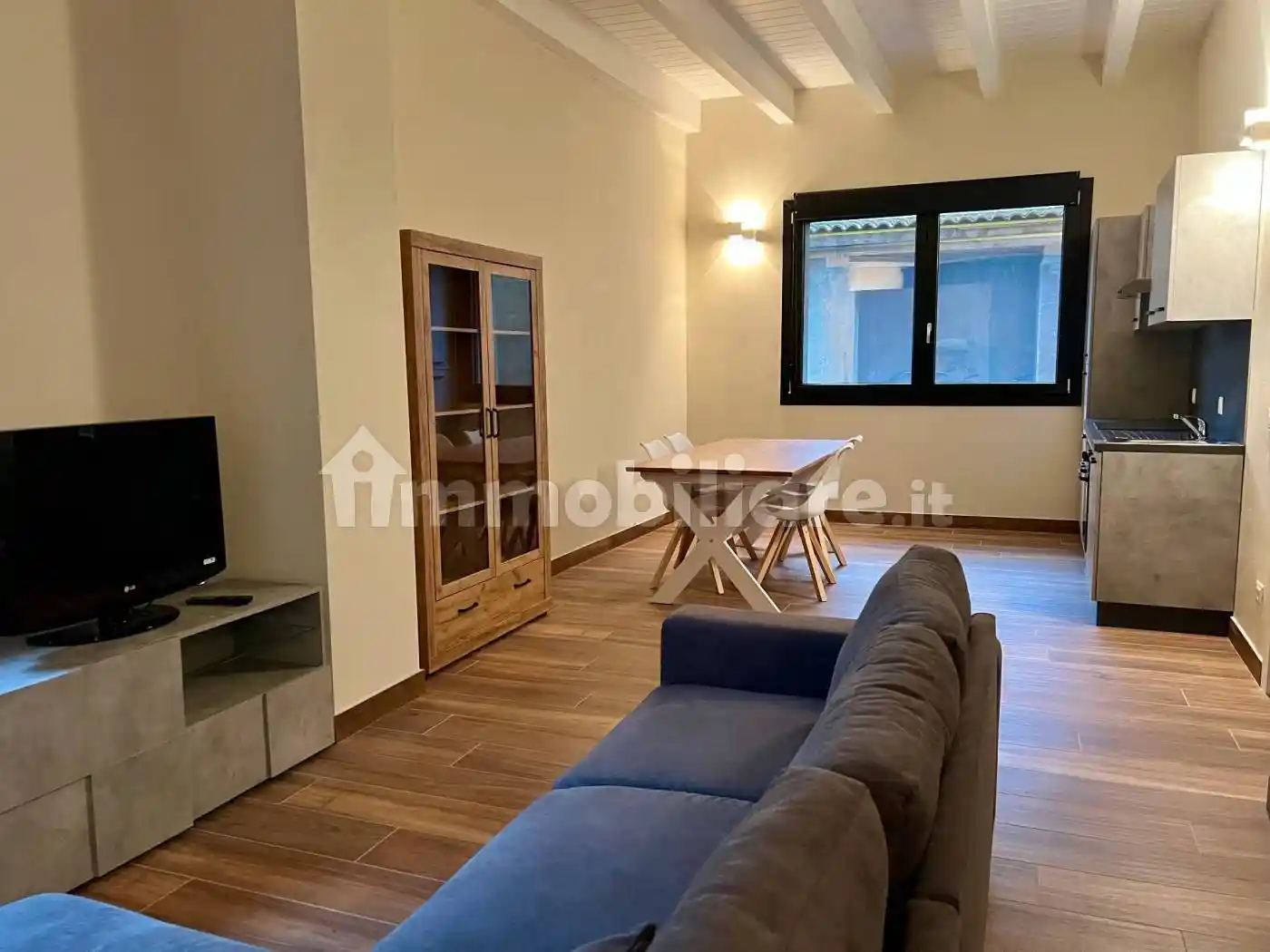 Appartamento in affitto a Mantova