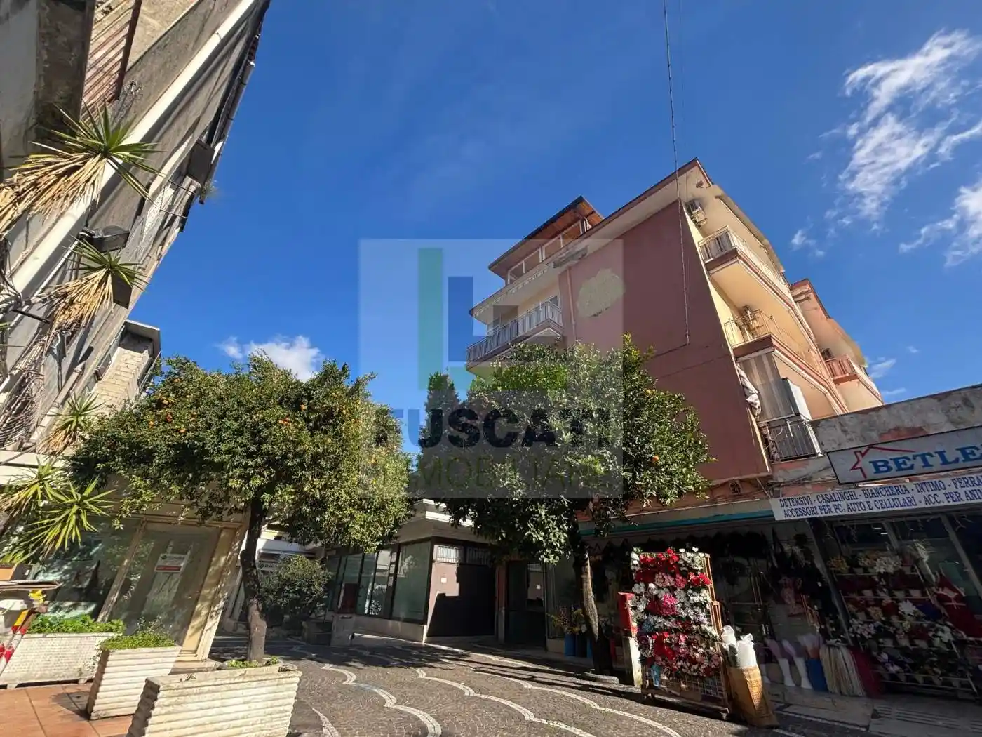 Appartamento in vendita a Napoli