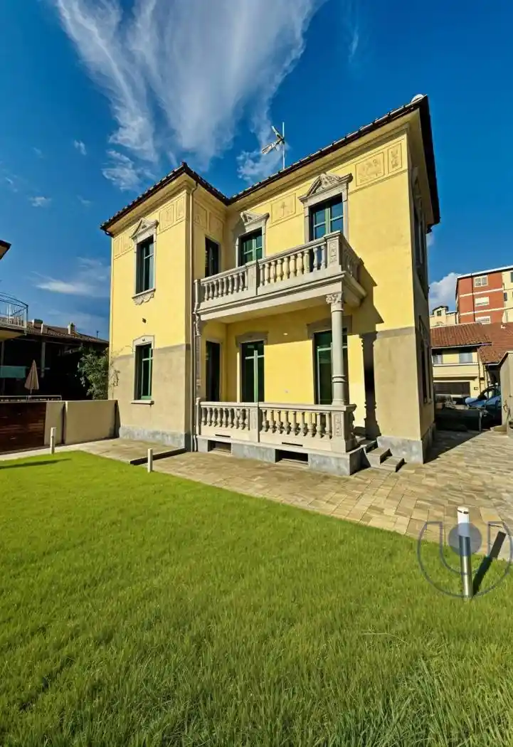 Villa in vendita a Chieri