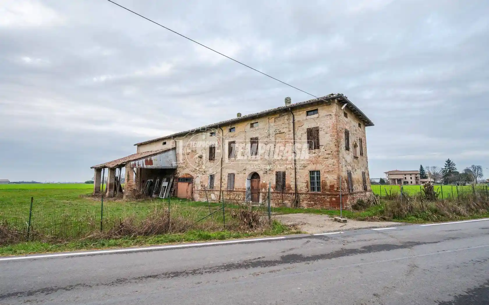Rustico - Casale in vendita a Fontevivo