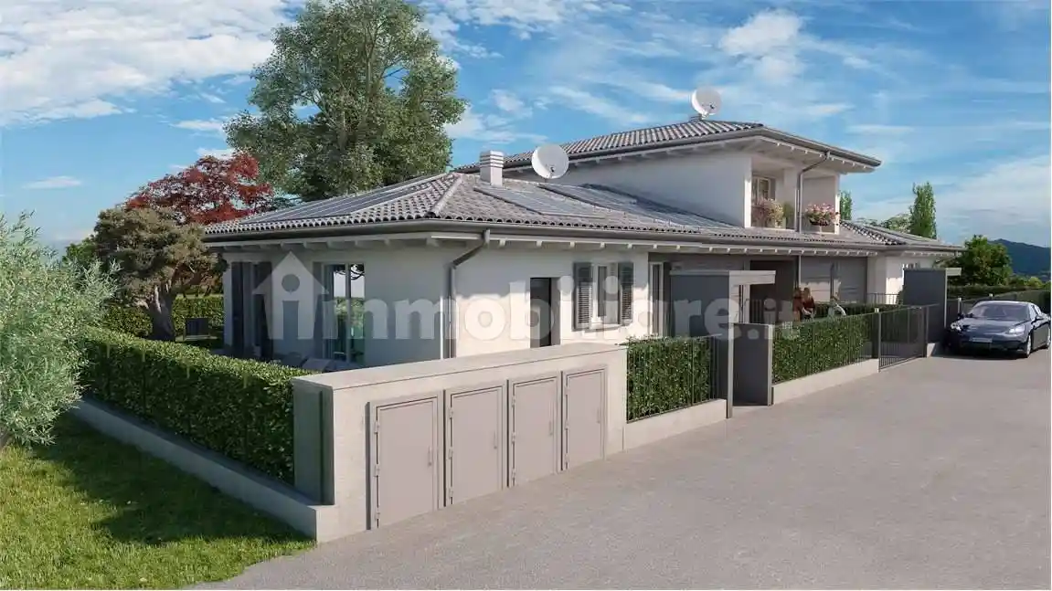Villa in vendita a Romano di Lombardia