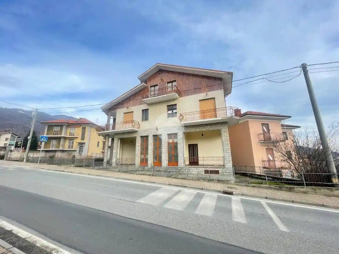 Villa in vendita a Giaveno