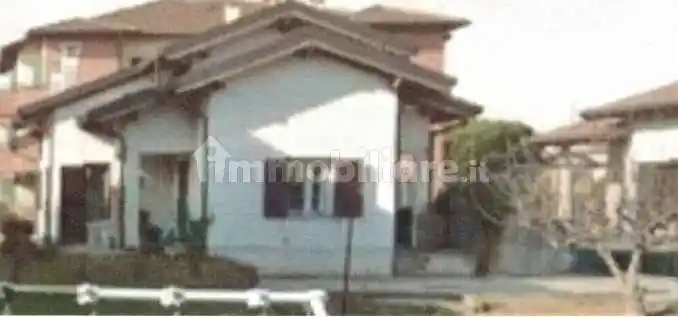 Villa in vendita a Turate