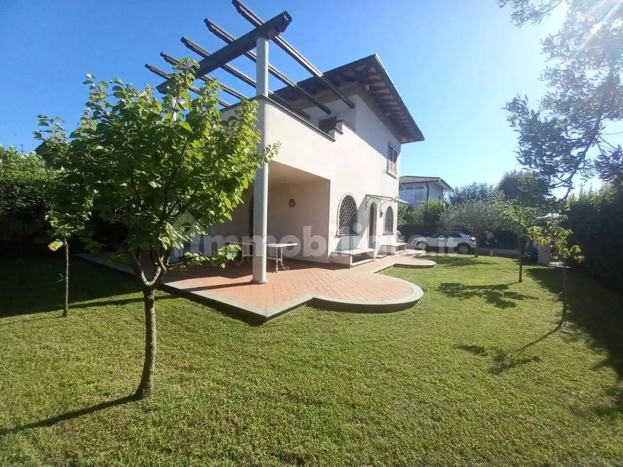 Villa in affitto a Pietrasanta