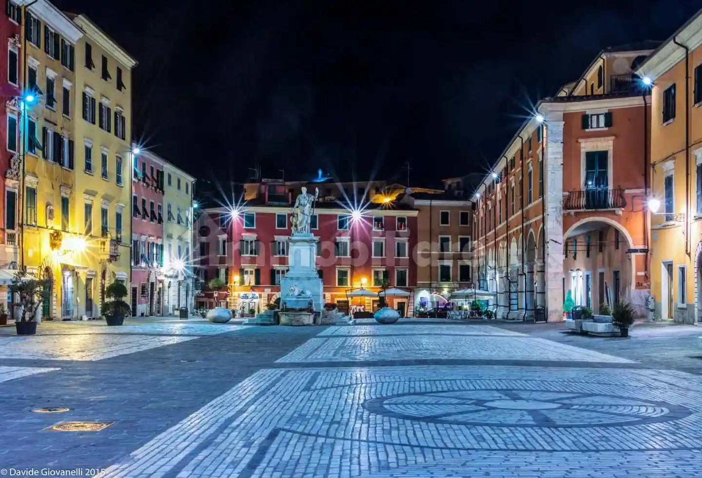 Appartamento in vendita a Carrara