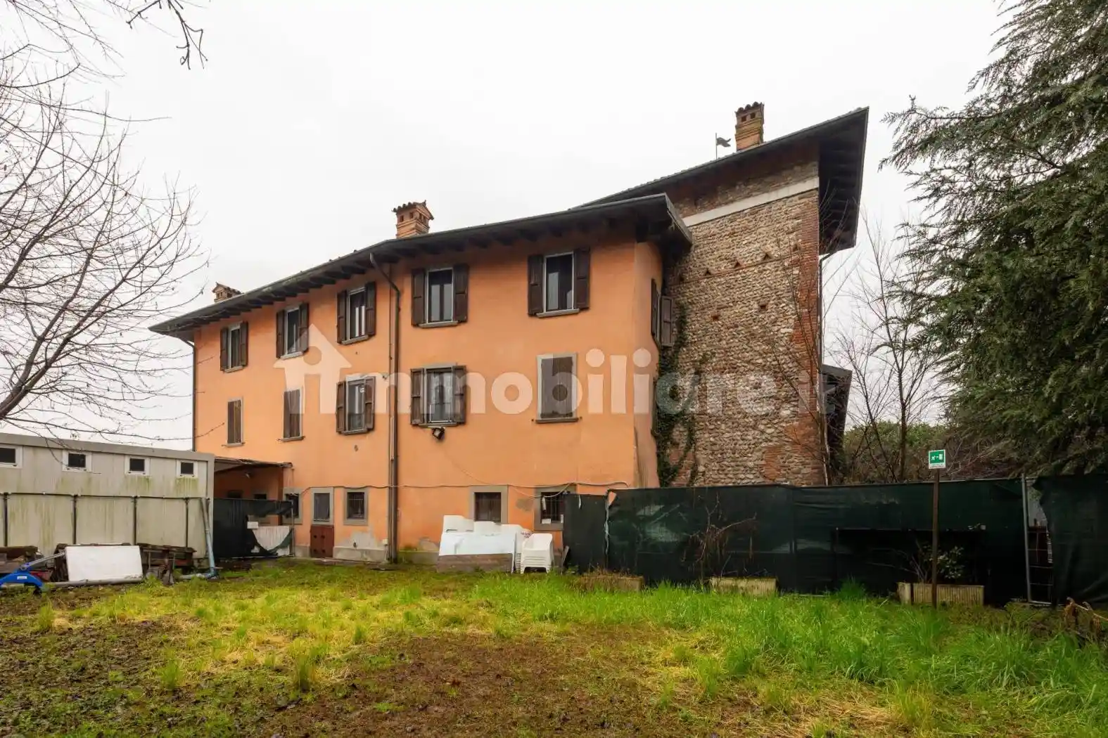 Rustico - Casale in vendita a Stezzano