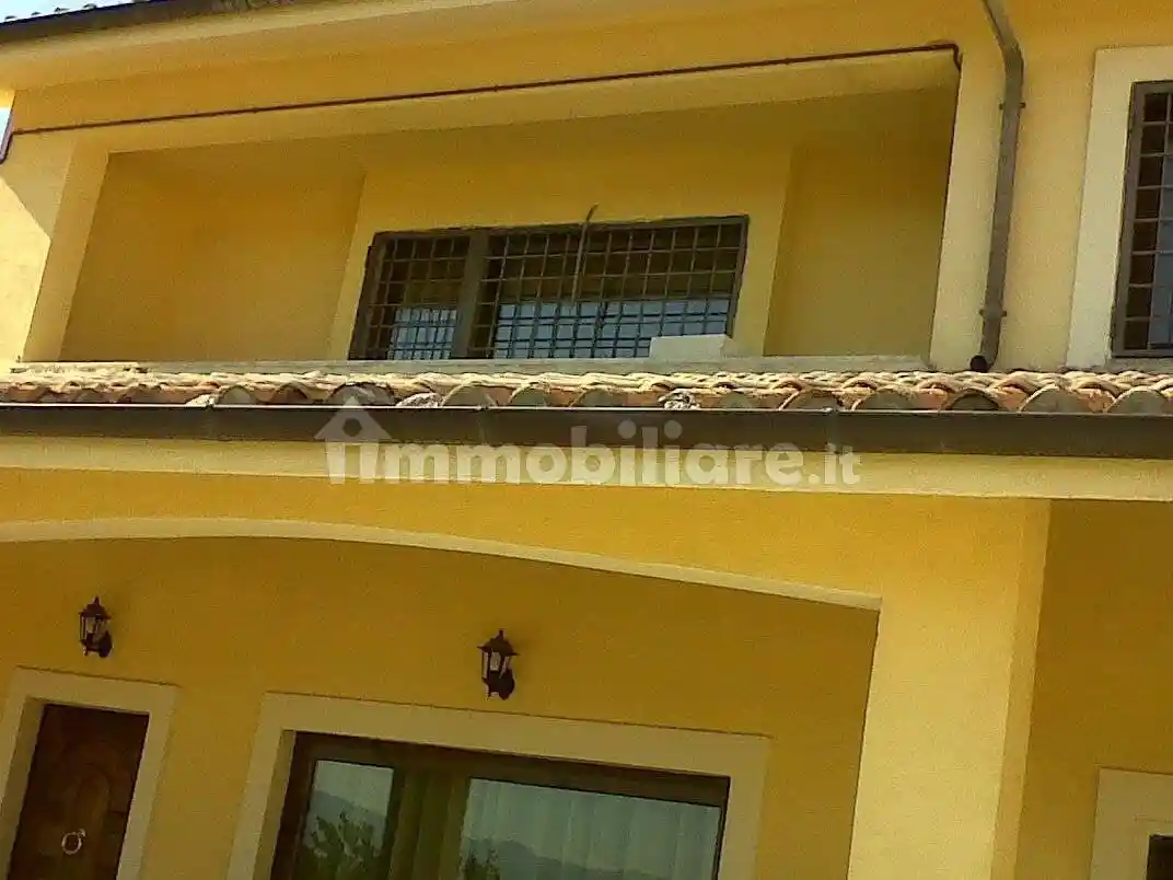 Appartamento in affitto a Rignano Flaminio