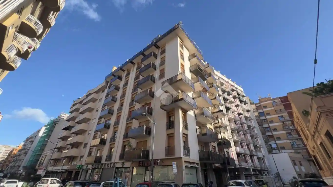 Appartamento in vendita a Palermo