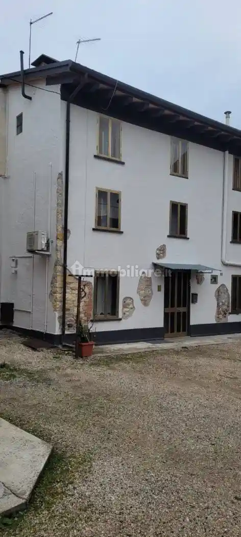 Casa indipendente in vendita a Marano Vicentino