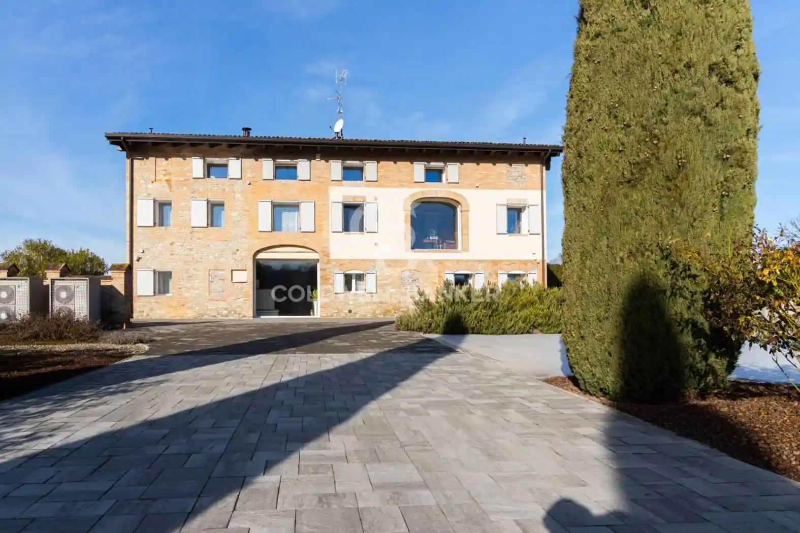 Villa in vendita a Castelvetro di Modena