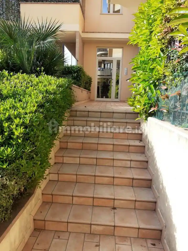 Appartamento in affitto a Altidona