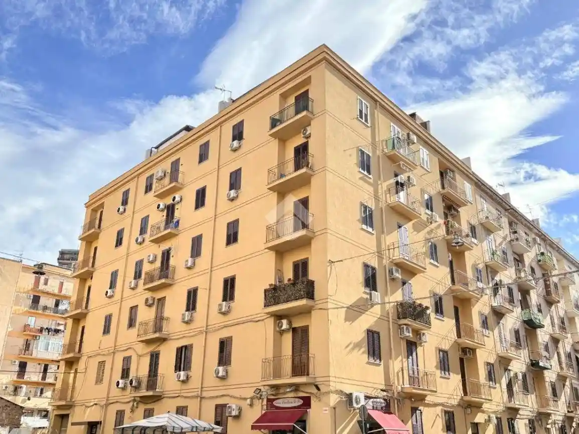 Appartamento in vendita a Palermo