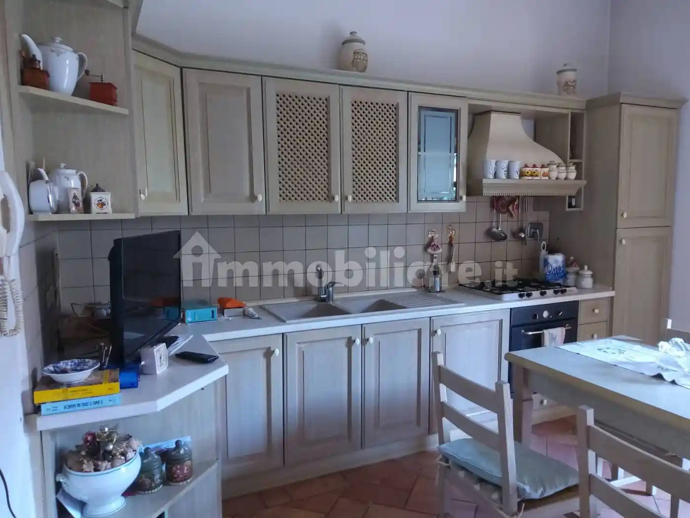 Casa indipendente in vendita a Prato