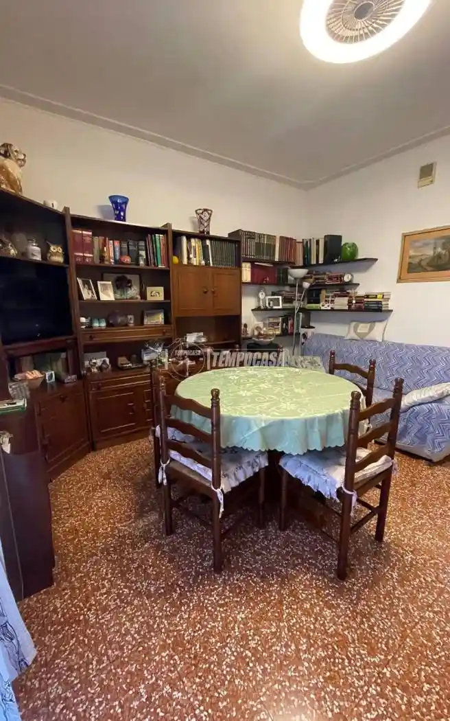 Appartamento in vendita a Modena