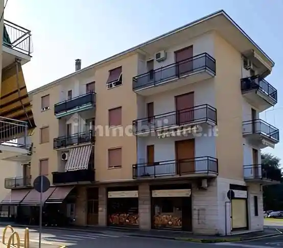 Appartamento in vendita a Limbiate