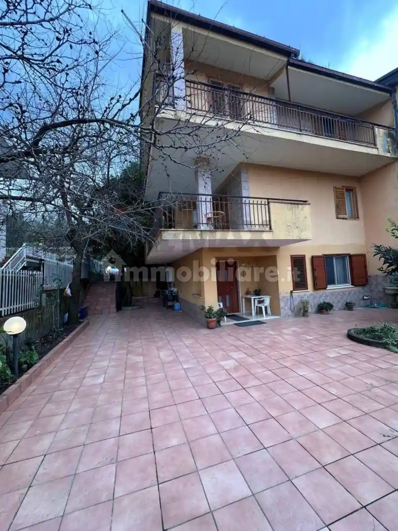 Villa in vendita a Mendicino