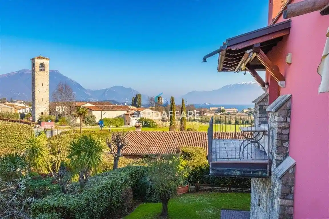 Appartamento in vendita a Manerba del Garda