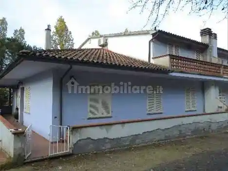 Appartamento in vendita a Peccioli