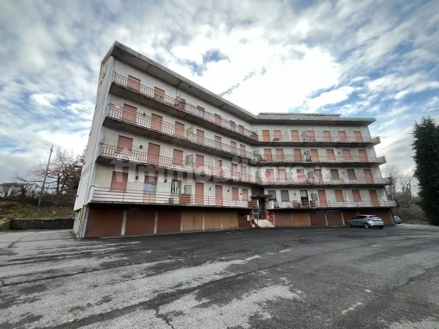 Appartamento in vendita a Tizzano Val Parma