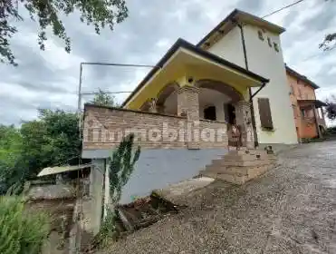 Casa indipendente in vendita a Marano sul Panaro