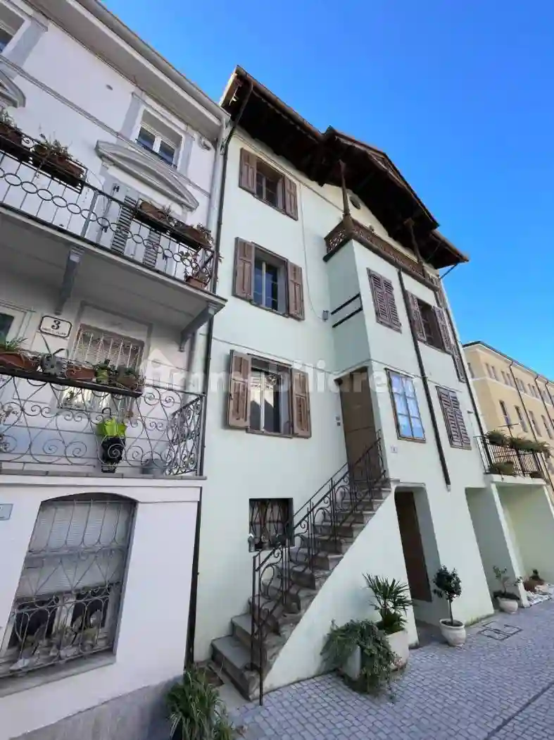 Palazzo - Edificio - foto 2