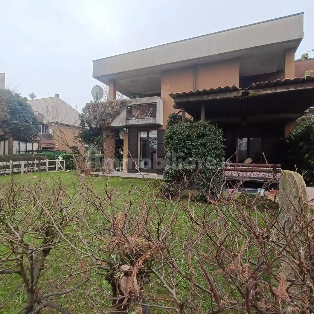 Villetta a schiera in vendita a Buccinasco