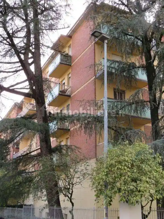 Appartamento in vendita a Bologna